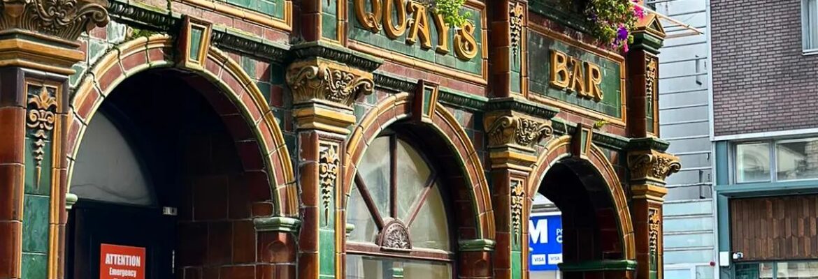 The Quays Bar