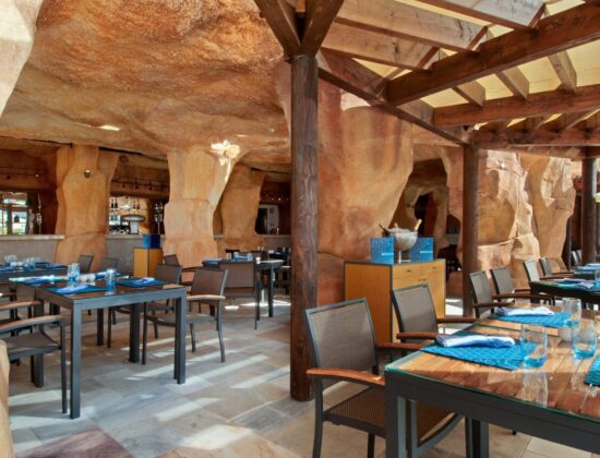 Hilton Vilamoura As Cascatas Golf Resort & Spa