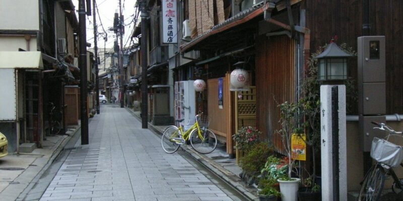 Miyagawa-cho Saka