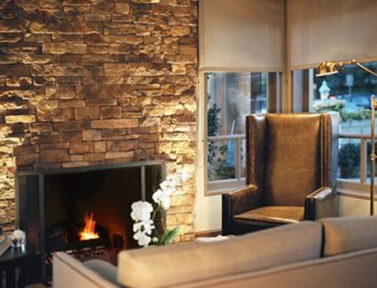 The Brentwood Inn