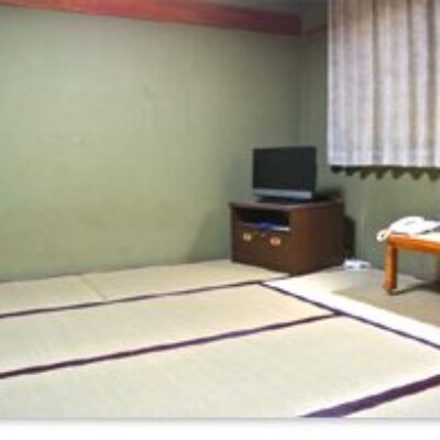 Green Hotel Ashibi