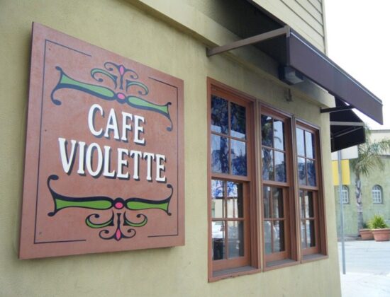 Cafe Violette