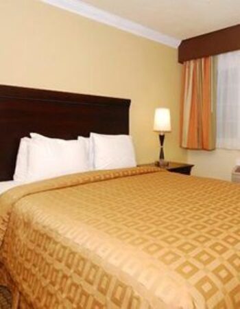 Clarion Hotel