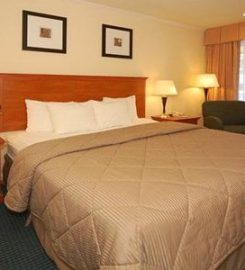 Comfort Inn Monterey by the Sea