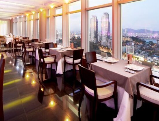 Sky Lounge