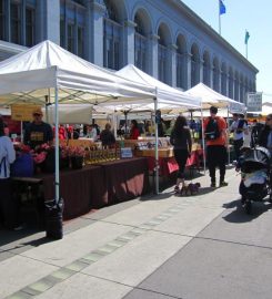Farmer’s market at Ferry Building in San Francisco