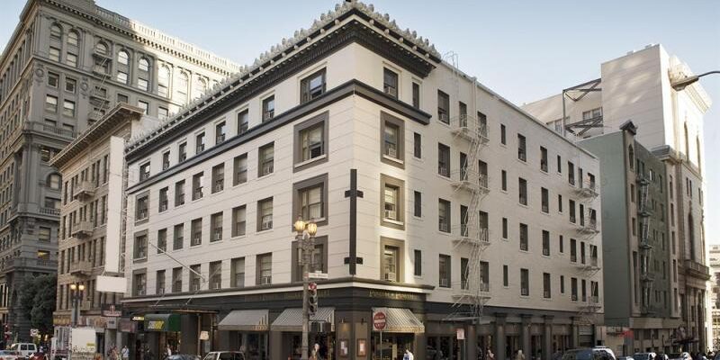 Hotel Abri