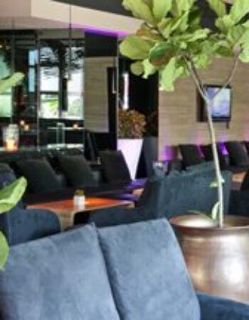 IN House lounge bar & restaurant