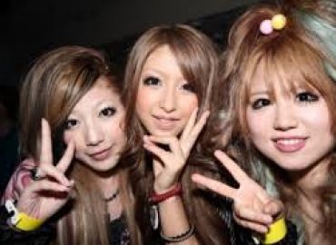 ​Club Atom
