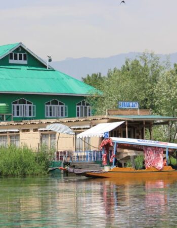 Houseboats of Dal Lake (Kashmir,India)