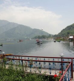 Houseboats of Dal Lake (Kashmir,India)
