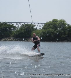 River Wake-Boarding – www.divejp.com