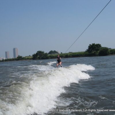 River Wake-Boarding – www.divejp.com