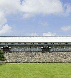 Kanazawa Castle and Kenrokuen Garden