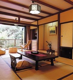 Kasuga Hotel