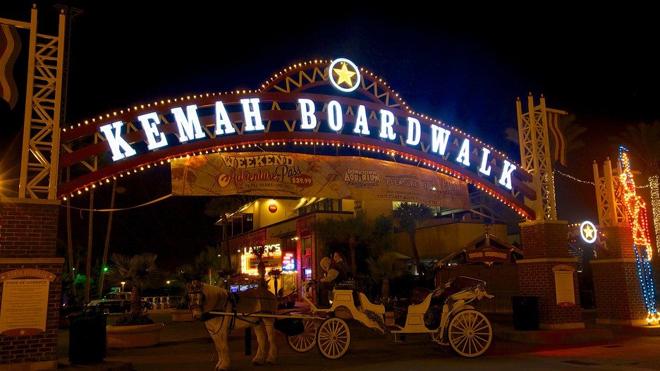 Kemah Boardwalk