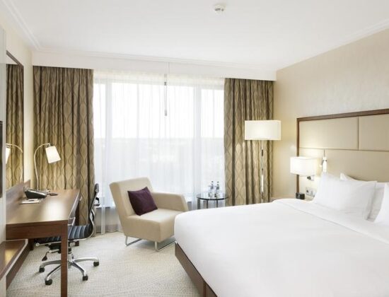 DoubleTree by Hilton Hotel & Conference Centre Warsaw
