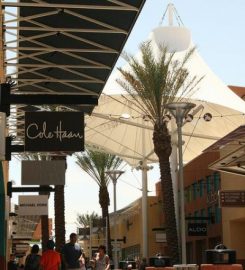 Las Vegas North Premium Outlets