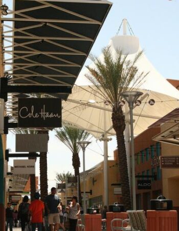 Las Vegas North Premium Outlets
