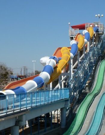 Six Flags: Hurricane Harbor