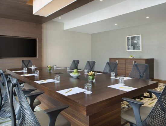 Hilton Garden Inn Dubai Al Muraqabat