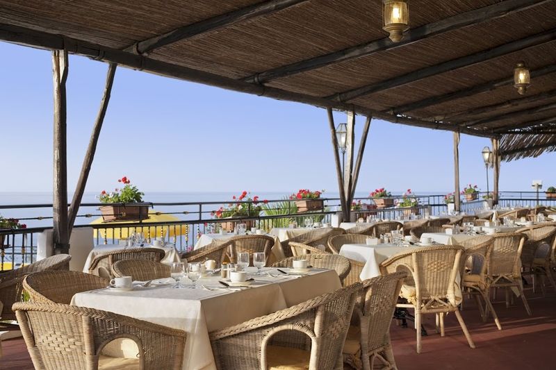 Hilton Giardini Naxos YoNinja Restaurants Hotels And Reviews hilton-giardini-naxos-yoninja-restaurants-hotels-and-reviews