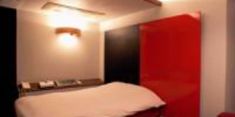 City Hotel N.U.T.S
