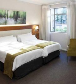 DoubleTree by Hilton Hotel Cape Town – Upper Eastside