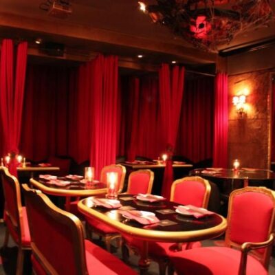 Vampire Cafe