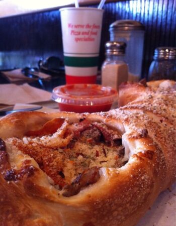 Vito’s Gourmet Pizza
