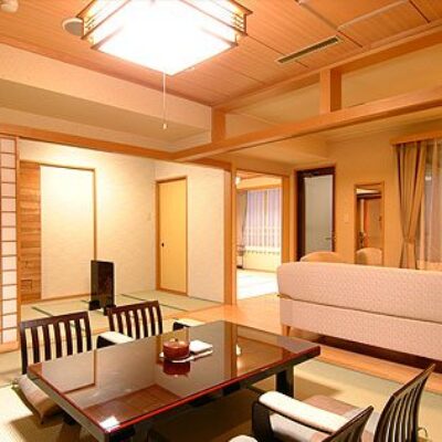 Yu-no-Kawa Prince Hotel