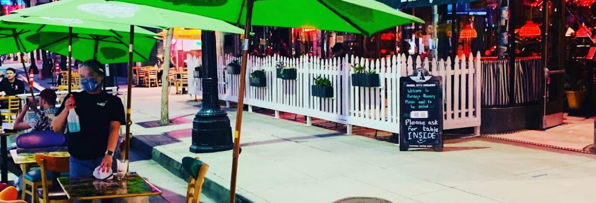 Barney’s Beanery – Pasadena