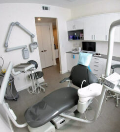 Family Cosmetic & Implant Dentistry of Brooklyn