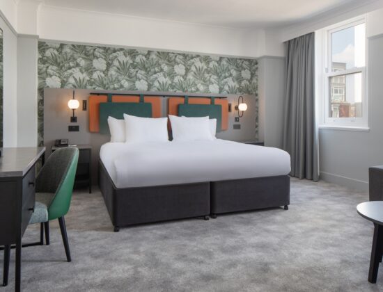 DoubleTree by Hilton Brighton Metropole