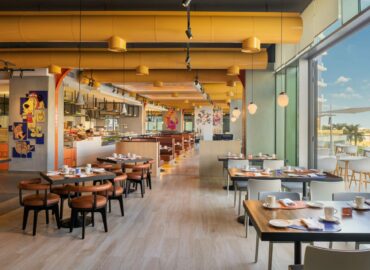 The WB Abu Dhabi, Curio Collection by Hilton