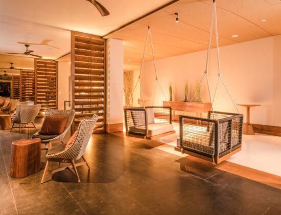 DoubleTree by Hilton Weerawila Rajawarna Resort