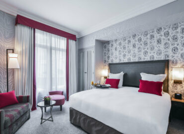 Maison Astor Paris, Curio Collection by Hilton