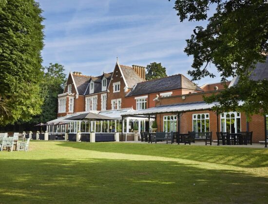DoubleTree by Hilton St. Anne's Manor