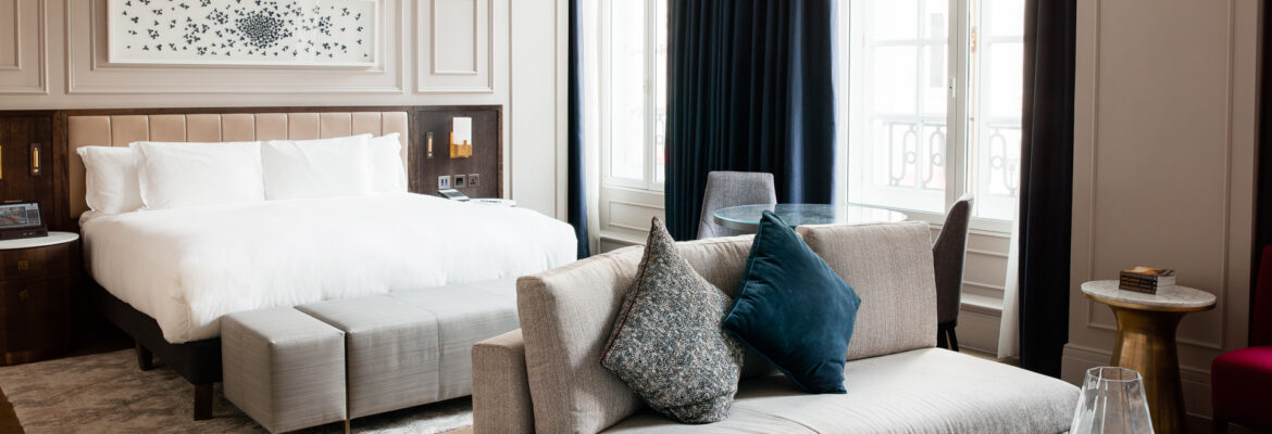 The Trafalgar St. James London, Curio Collection by Hilton