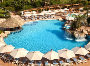 Hilton Pyramids Golf