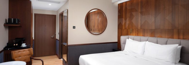 Iceland Parliament Hotel, Curio Collection by Hilton