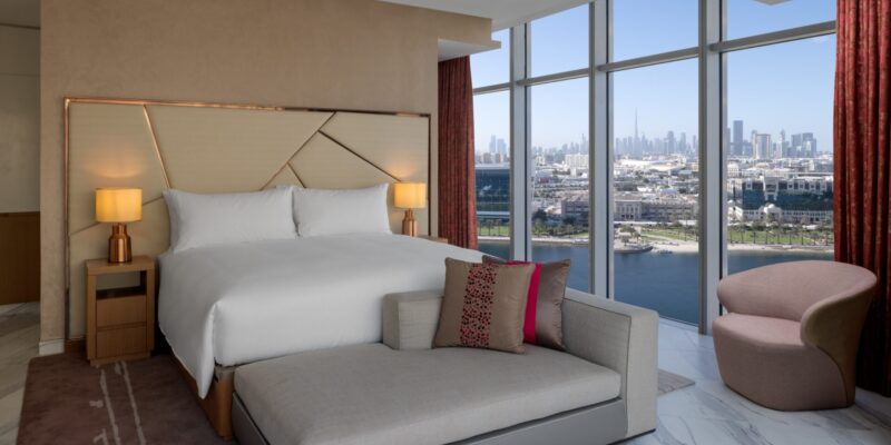 Hilton Dubai Creek Hotel & Residences