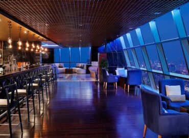 Ray's Bar