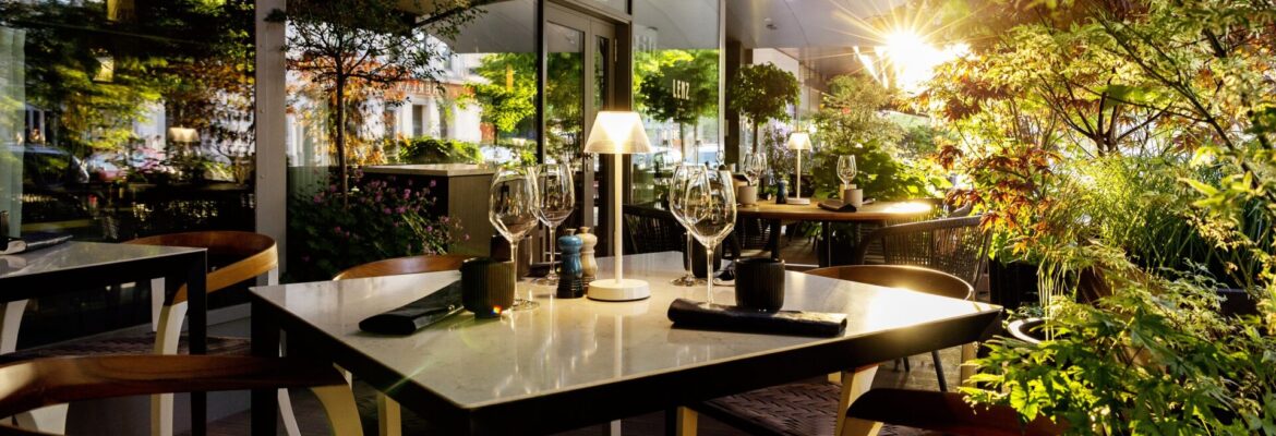 LENZ – Social Dining