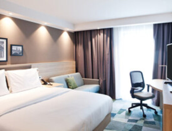 Hampton by Hilton Berlin City East Side Gallery