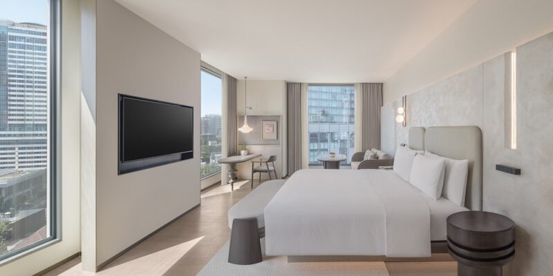 KROMO Bangkok, Curio Collection by Hilton