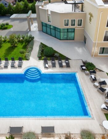 Tresor Le Palais Timisoara, Curio Collection by Hilton
