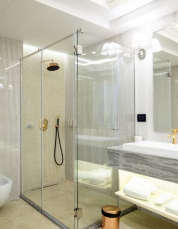 Tresor Le Palais Timisoara, Curio Collection by Hilton